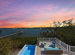 140 N Casey Key Rd, Osprey, FL 34229