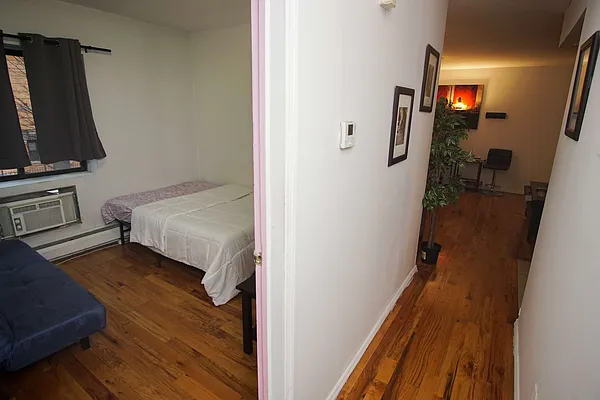 Rented by Nooklyn NYC LLC | media 21