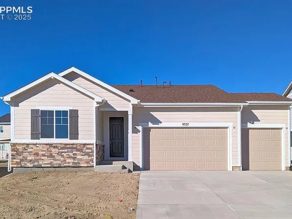 9337 Golden Buffs Dr, Colorado Springs, CO 80925