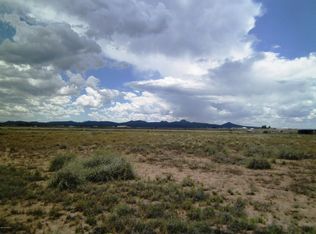25490 N Big Springs Ranch Rd, Paulden, AZ 86334