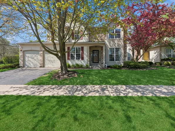 29502 N Birch Ave, Lake Bluff, IL 60044