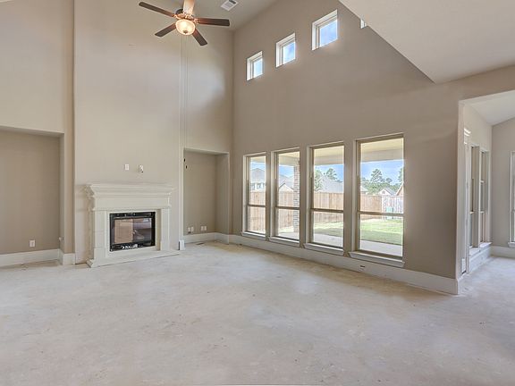 4th image of 71 Springtime Creek Dr