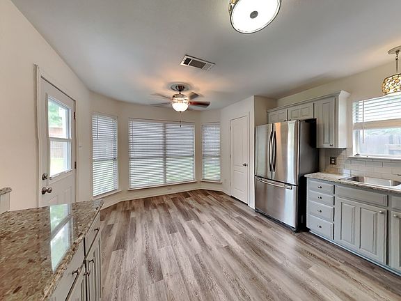 5th image of 8008 Jolie Dr