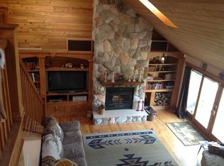 7431 Maple Grove Rd, Palms, MI 48465