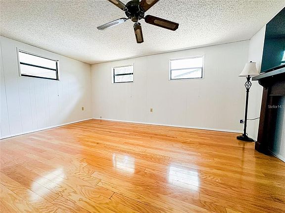 3rd image of 1690 S MCADOO AVENUE