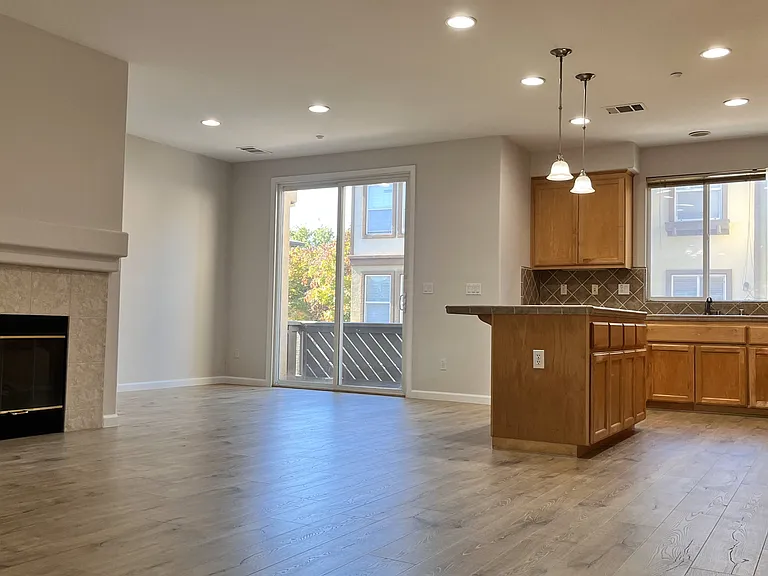 2364 Millstream Ln — Photo 14