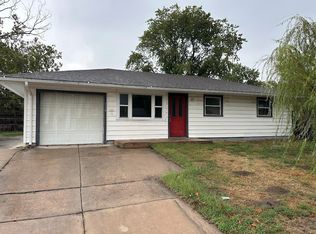 2220 W 34th St S, Wichita, KS 67217