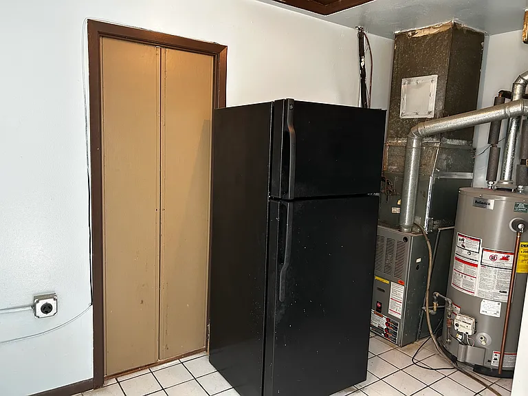 2306 W Howard Ave — Photo 19