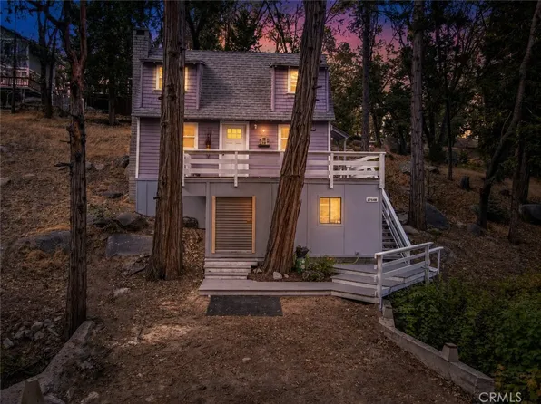 27548 Meadow Dr, Lake Arrowhead, CA 92352