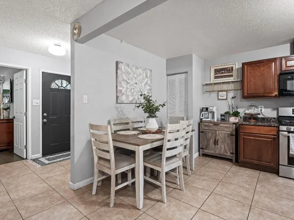 799 Sidnie Court, Ukiah, CA 95482