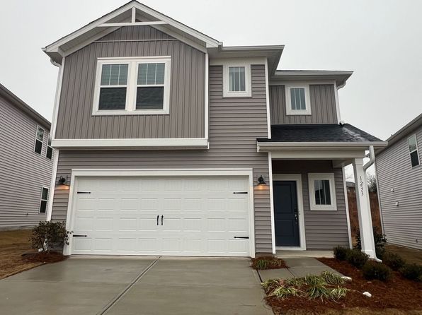 1233 30th Street Ln NE