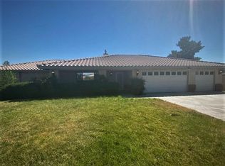 12587 Bannock Ct, Apple Valley, CA 92308
