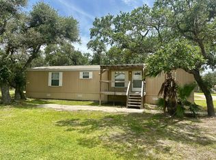 1522 16th St #1, Rockport, TX 78382