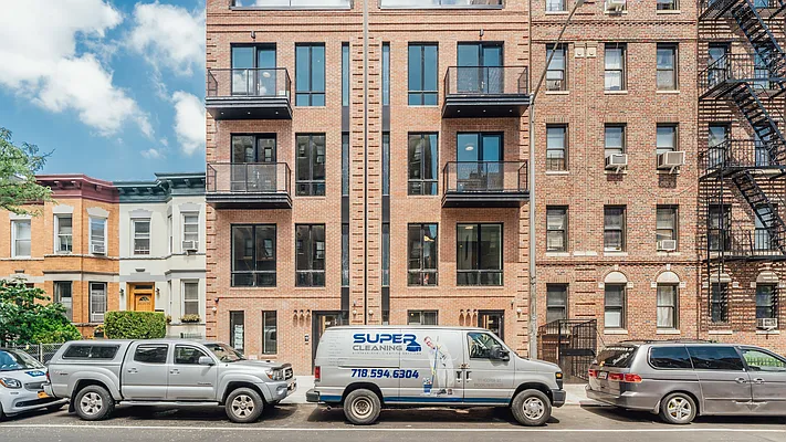 Rented by Nooklyn NYC LLC | media 45