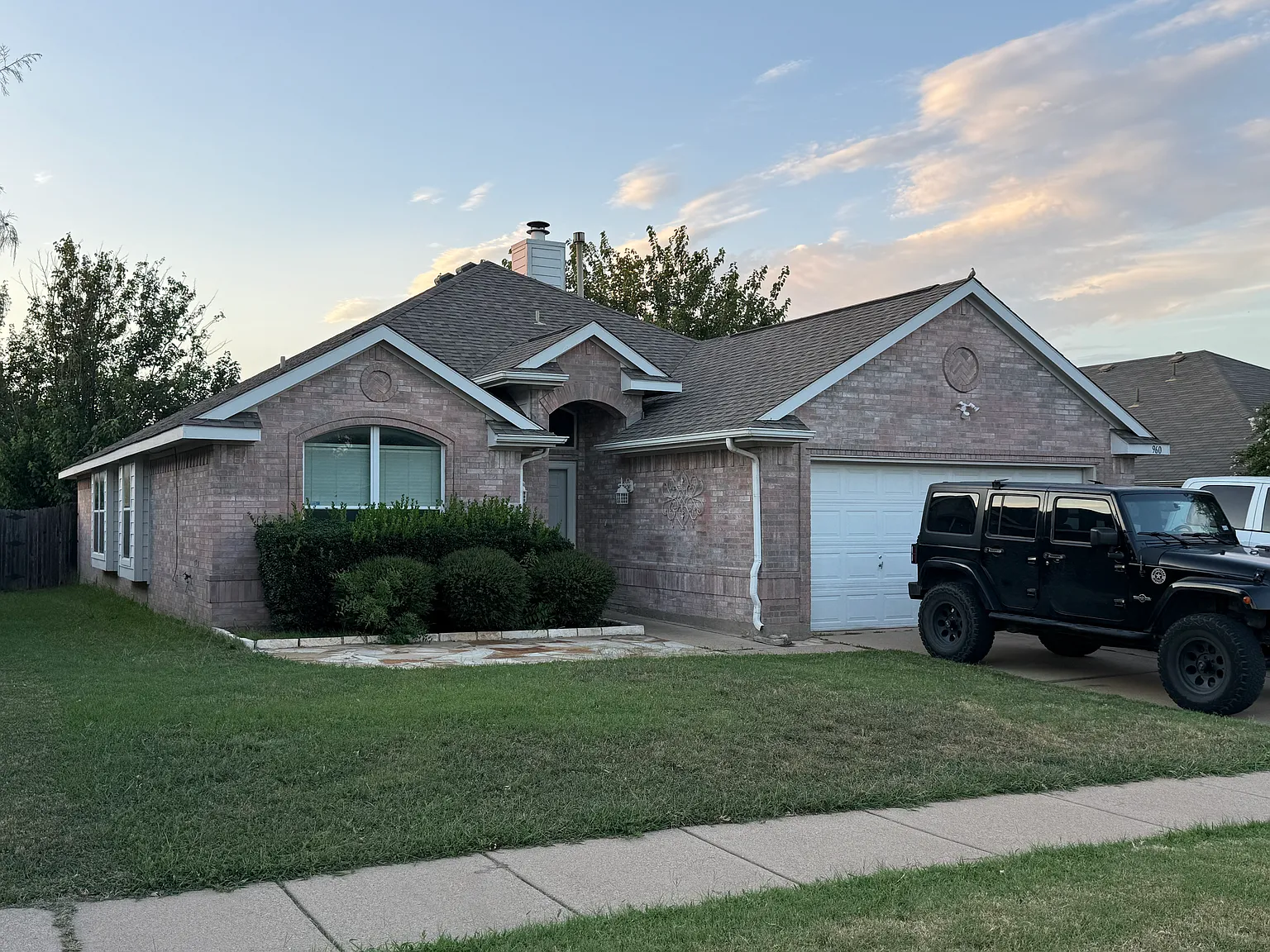 3 bed, 1578 sqft, $2,100 — Photo 1