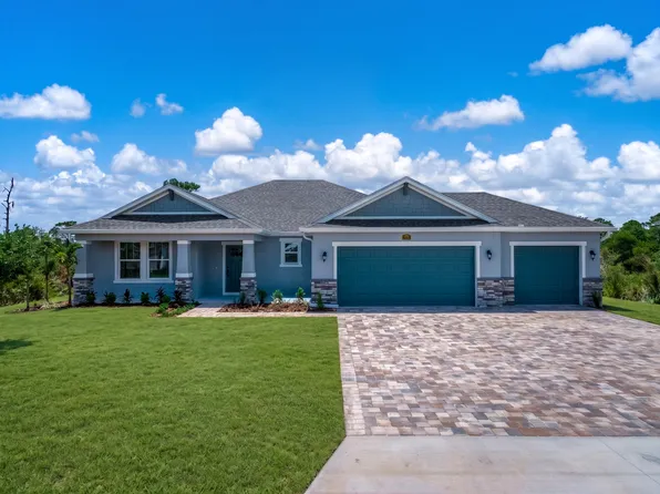 Maple with 3 car garage Plan, Sun 'n Lake