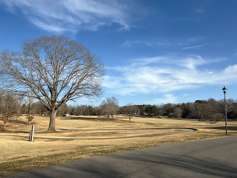 218 Fairway Dr — Photo 45