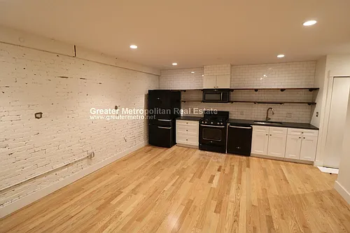 282 North St Photo 1