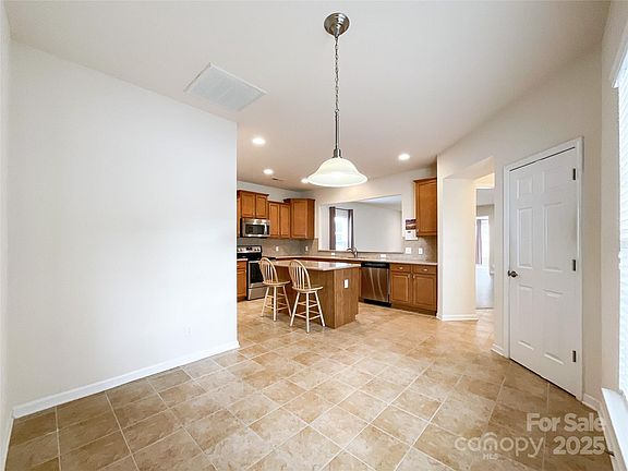 3rd image of 2023 Moultrie Ct
