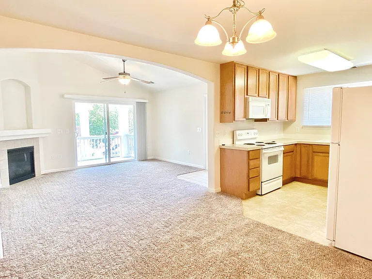 4775 Hahns Peak Dr #204 — Photo 3