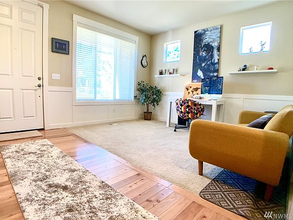 4th image of 9340 Stevens Ct NE