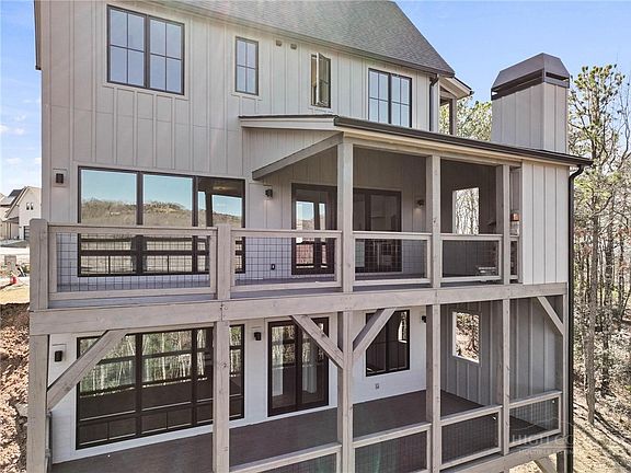 3rd image of 353 Calico Court