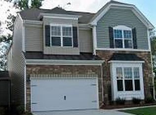 125 Hammond Wood Pl, Morrisville, NC 27560