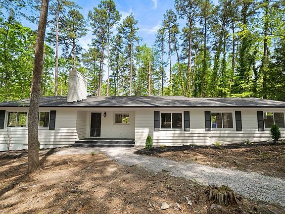 2nd image of 412 N Elliott Rd