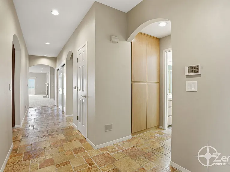 6903 SE Riverside Dr #3 — Photo 15