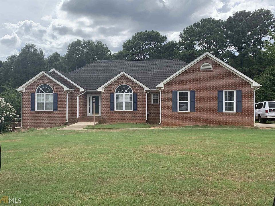 1st image of 553 Heathmoor Dr
