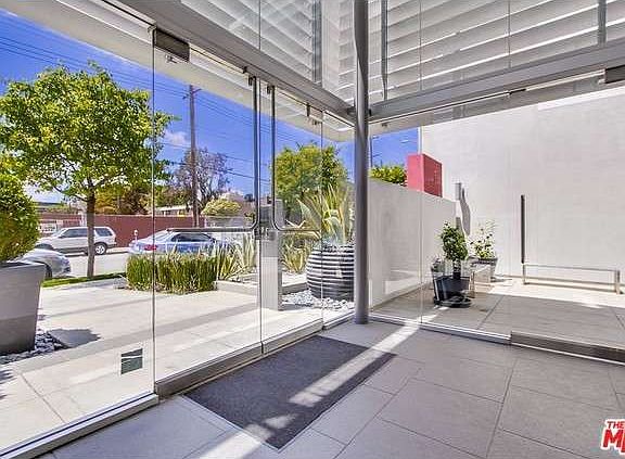 4th image of 1700 Sawtelle Blvd APT 207