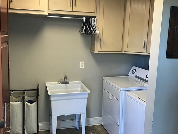 2nd image of 8609 Livingston Ave