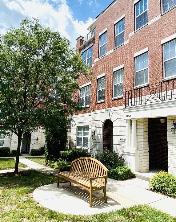 1st image of 4490 Beacon Grove Cir #4490B