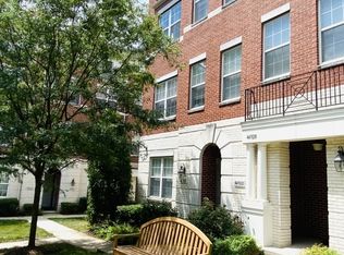 4490 Beacon Grove Cir #4490B, Fairfax, VA 22033
