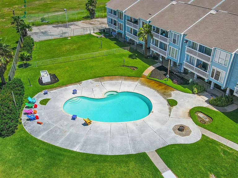 500 Tiki Dr #103 — Photo 15