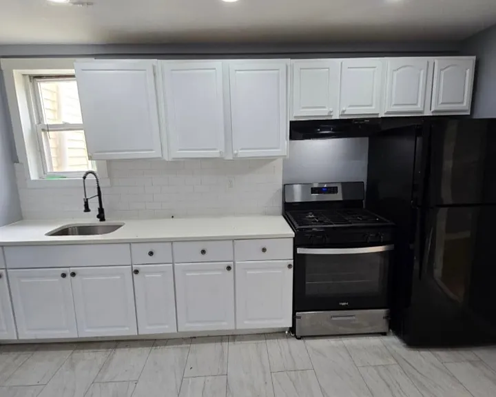 952 Lafayette St #L2 — Photo 1