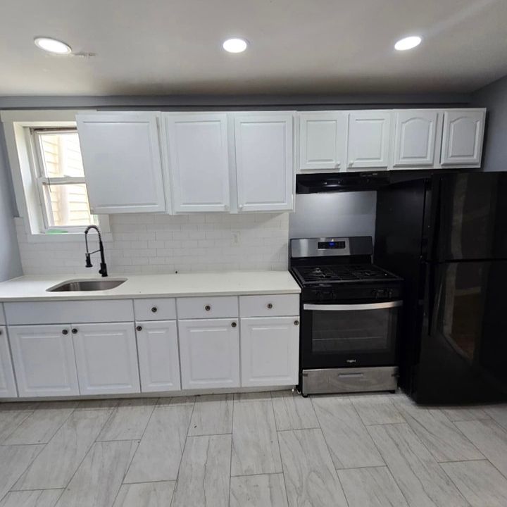 1st image of 952 Lafayette St #L2