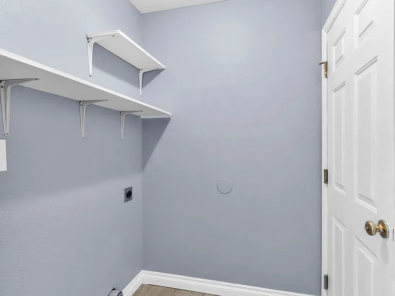92 Georgia Ln — Photo 11