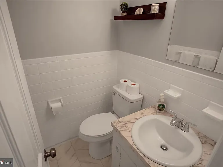 708 Cumberland Ave — Photo 9