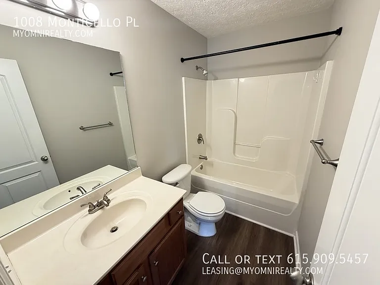 1008 Monticello Pl — Photo 8