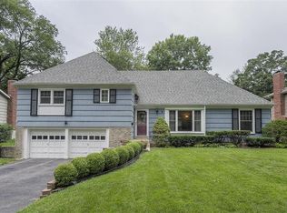 9228 Wedd Dr, Overland Park, KS 66212
