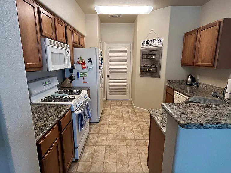 5350 Dunlay Dr #1213 — Photo 12
