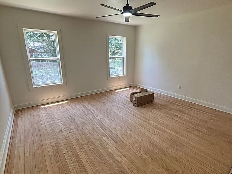 1601 Traffic St — Photo 12