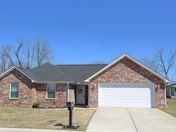 8013 Pillow Dr, Milan, TN 38358