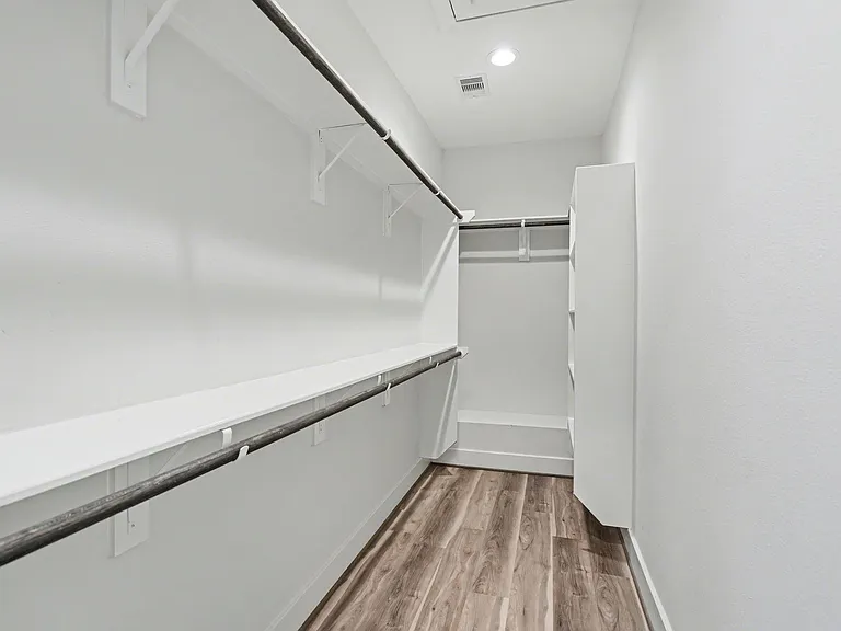 2504 W Tidwell Rd #B — Photo 10