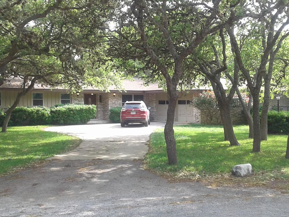 1st image of 128 Sequoia Dr