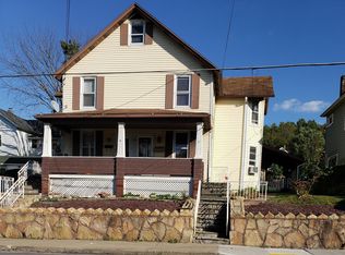 94 Belmont St, Carbondale, PA