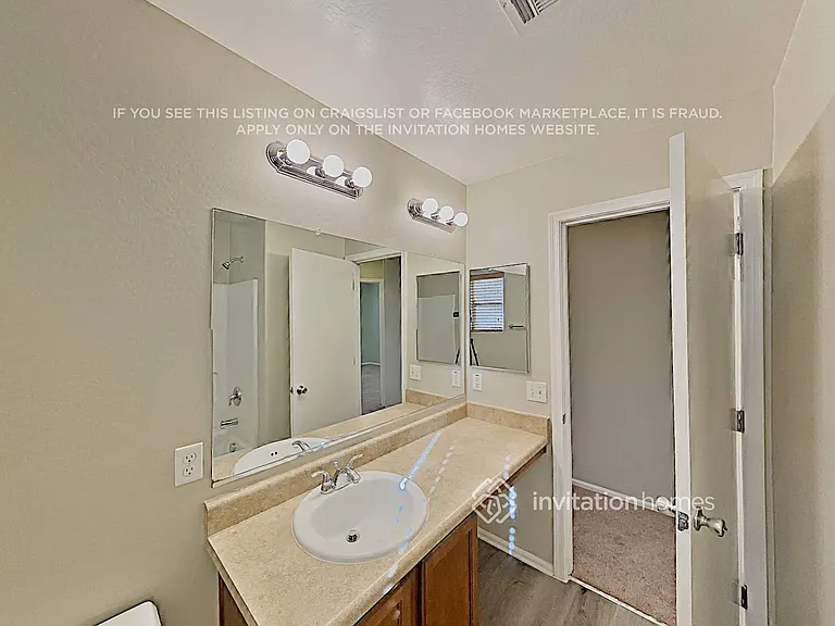 944 S Sabino Dr — Photo 17
