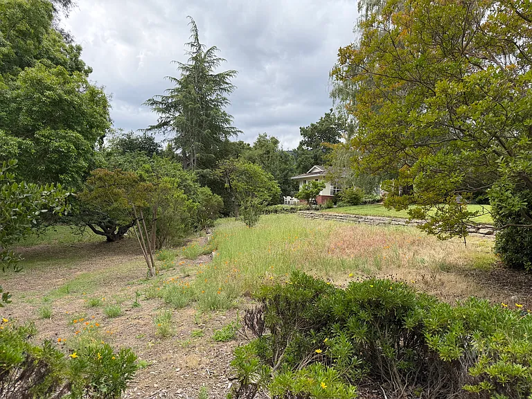 14971 Quito Rd #B — Photo 16