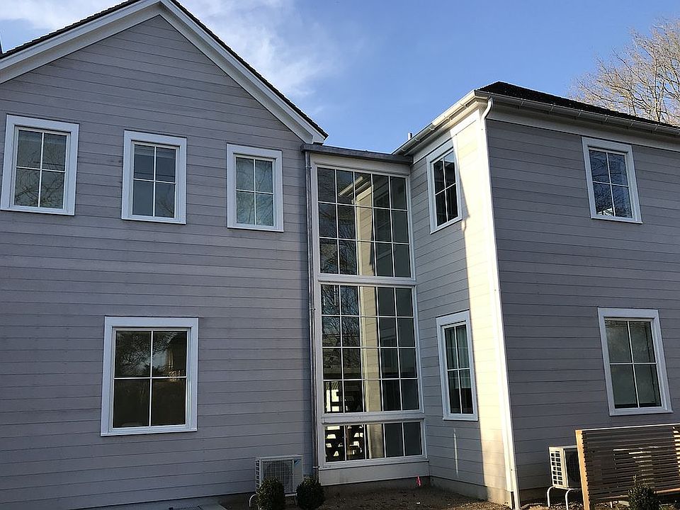2nd image of 25 Pierpont St
